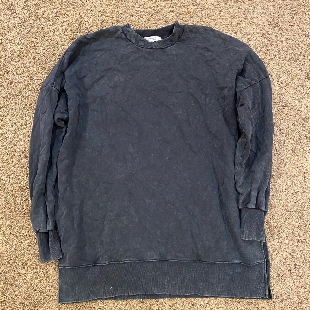 Long sleeve tunic crewneck